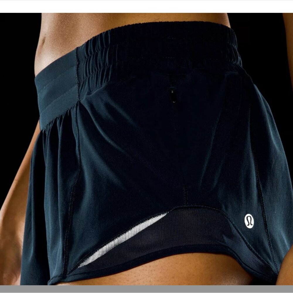 Lululemon Hotty Hot Low-Rise Lined Short 2.5" Black